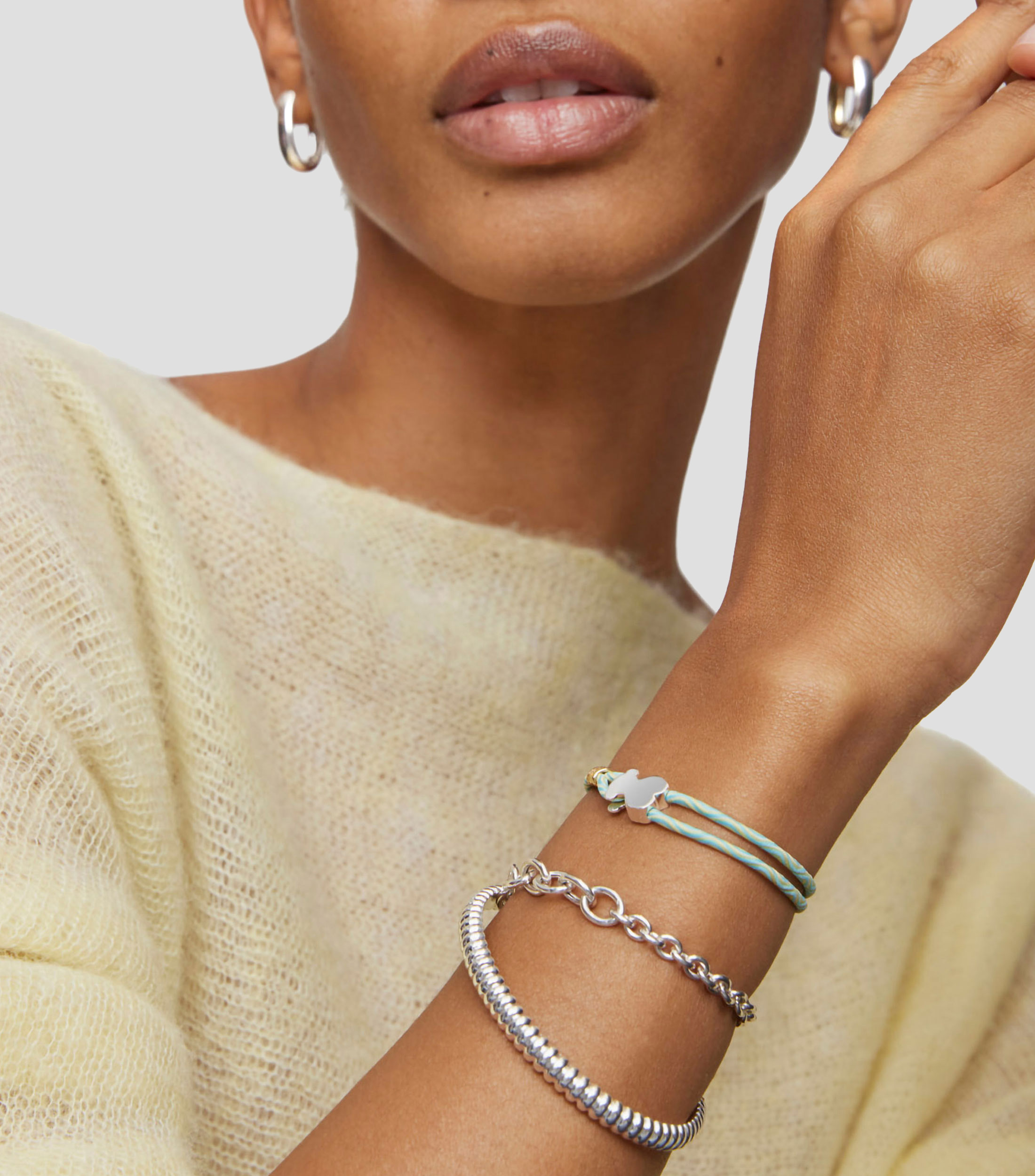 Pulsera elástica en plata con oso Mujer